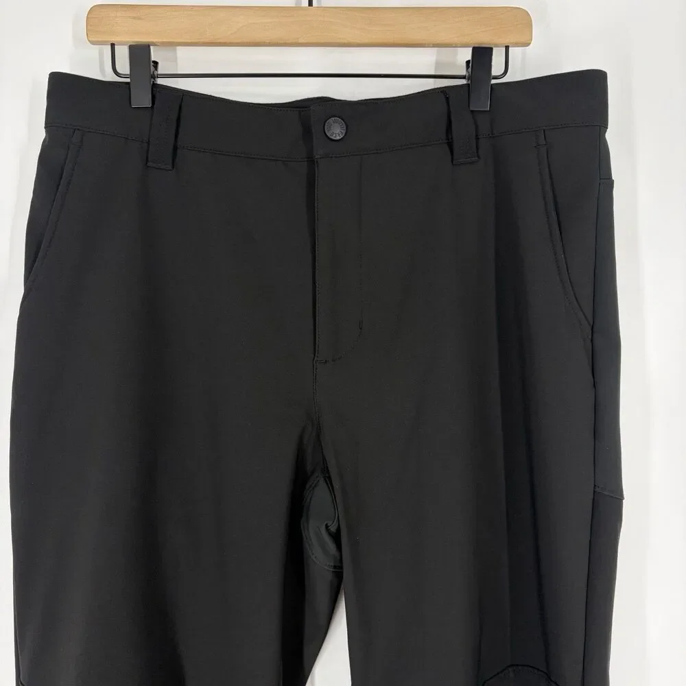 The North Face Pants Size 34x32 Mens Black Reinforced Knee Stretch Hiking Wind
